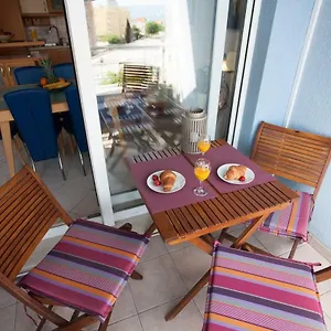  Apartment Exclusive Sea View